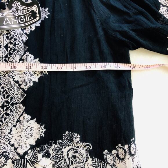 NWT Angie Black Red Boho Inspired Print Long Sleeve Top 3 button Scoop Neck Top - Picture 6 of 16